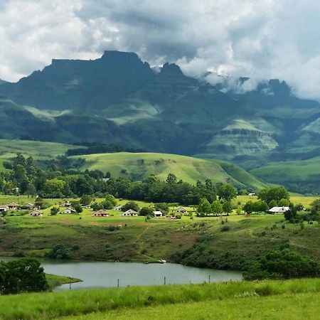 Wits End Mountain Resort Champagne Valley Exteriér fotografie