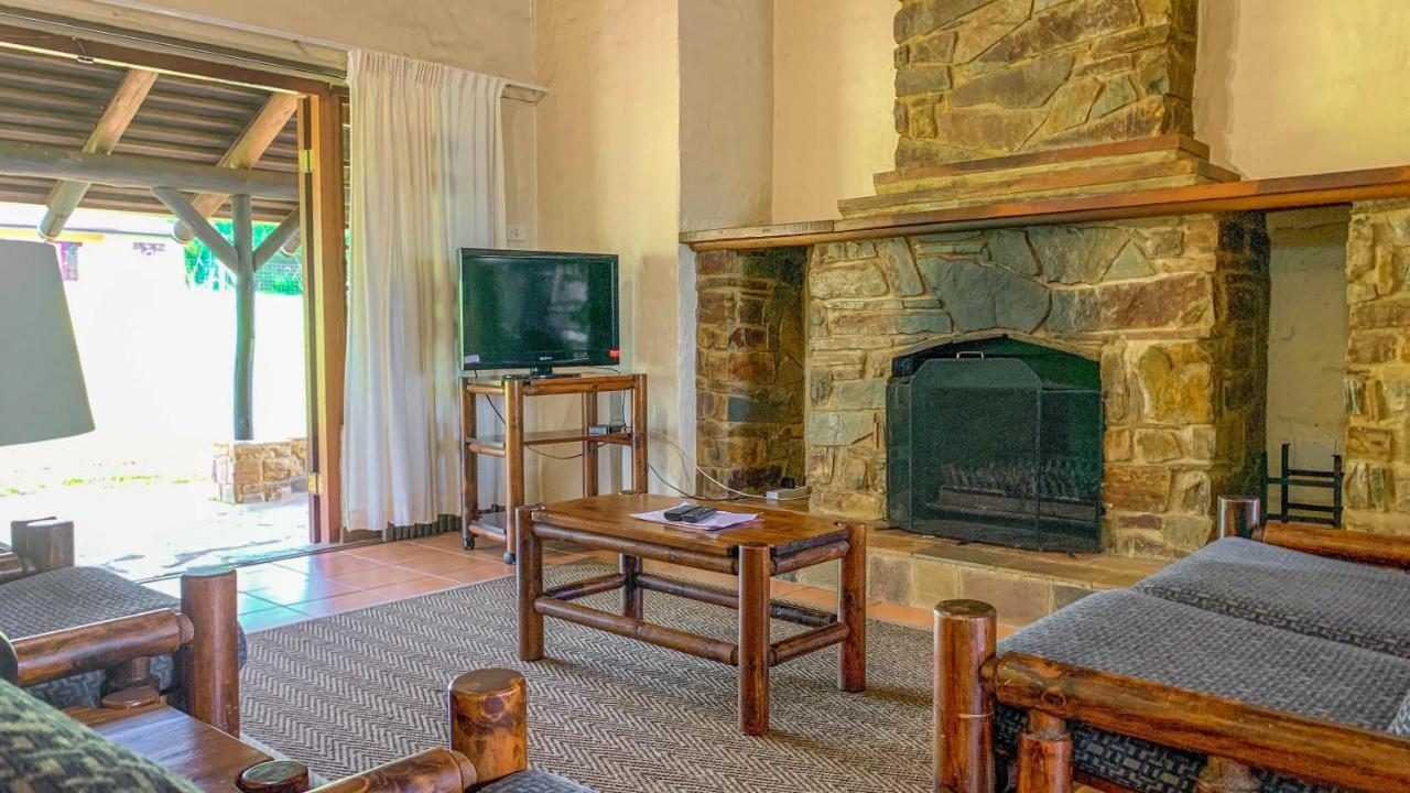 Wits End Mountain Resort Champagne Valley Exteriér fotografie
