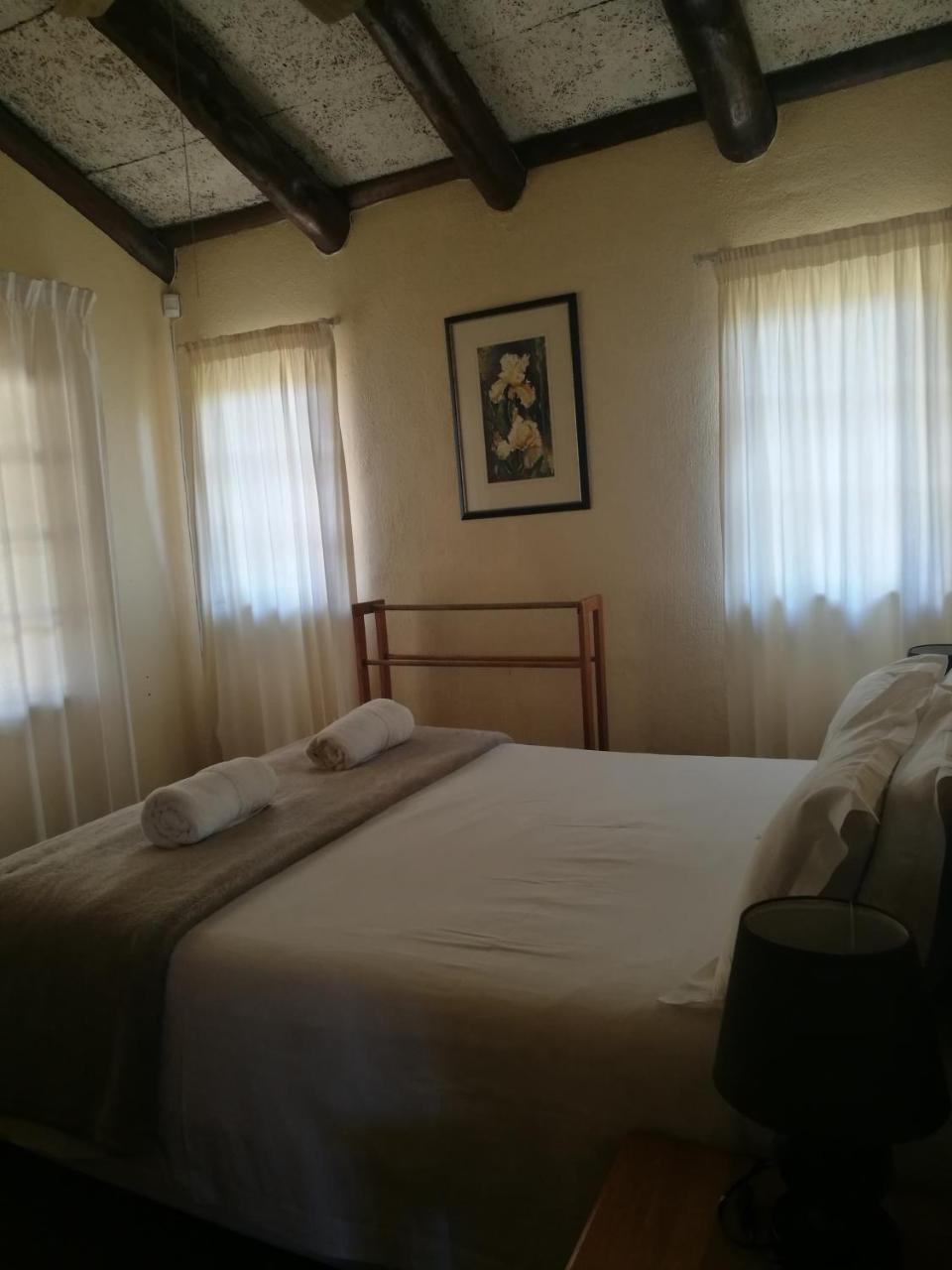 Wits End Mountain Resort Champagne Valley Exteriér fotografie